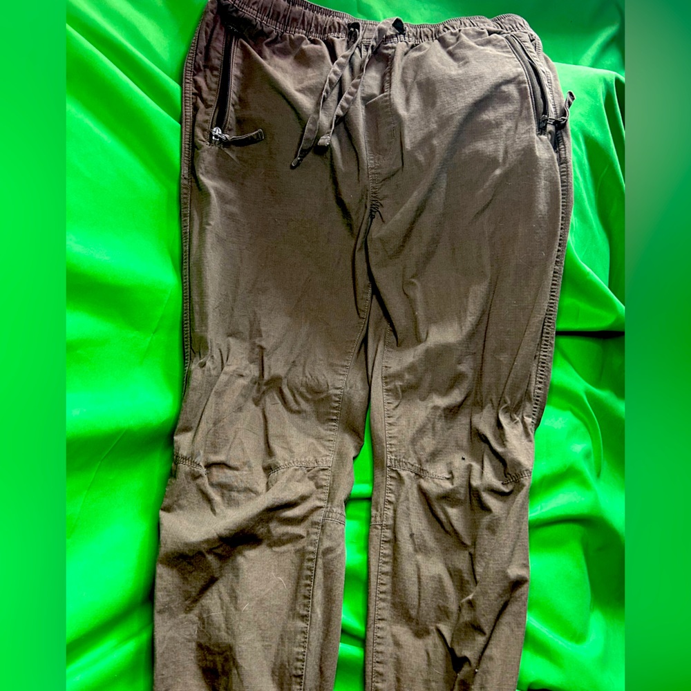 H&M Modern Streetwear Jogger